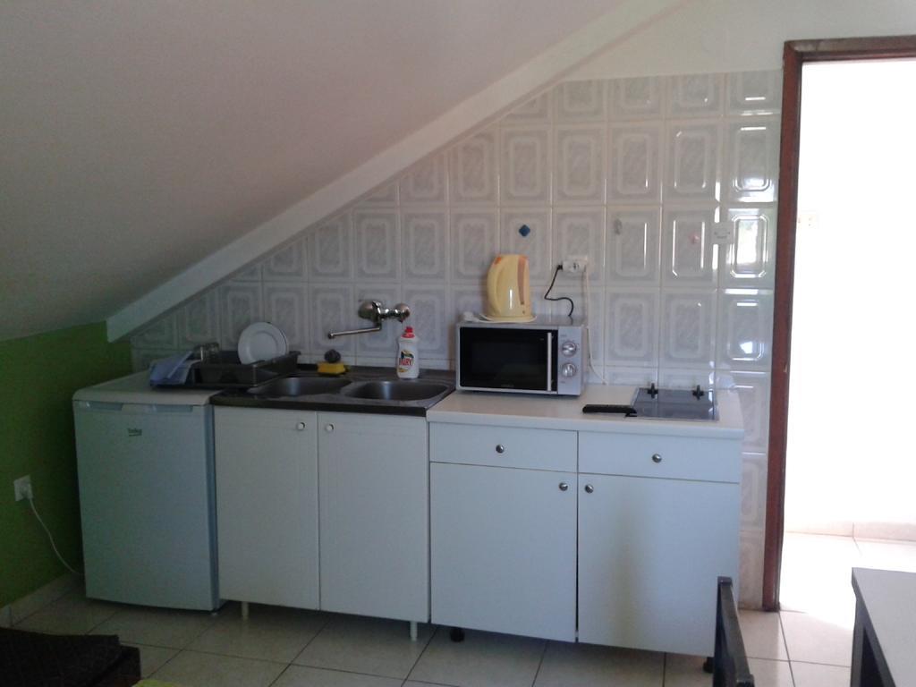 Coso Zlatne Njive Bb Apartment Kotor