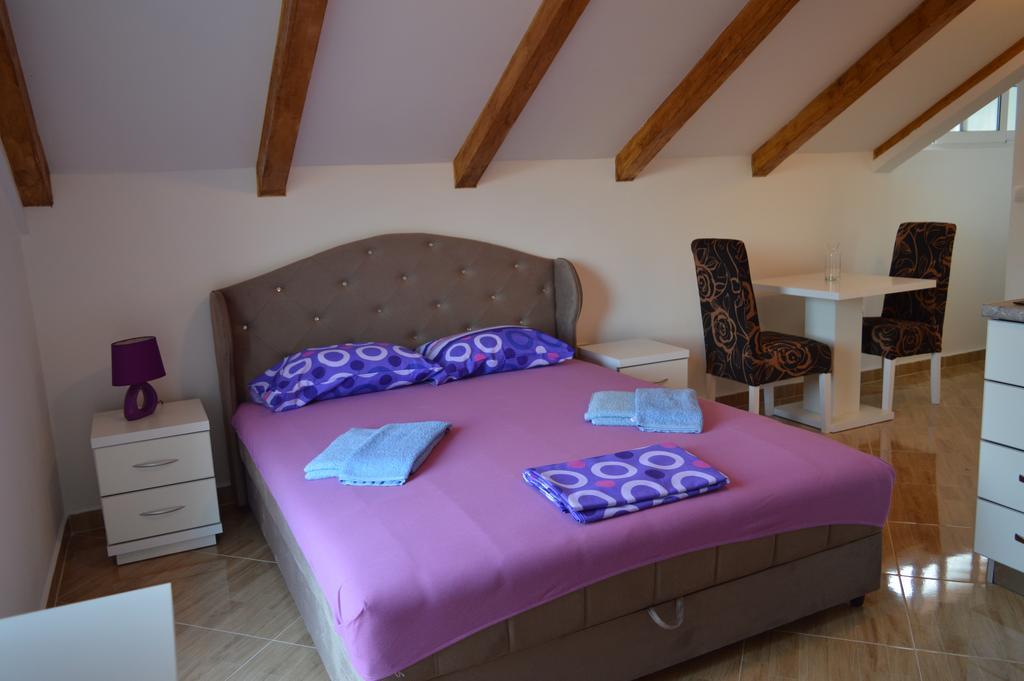 Apartment Coso Zlatne Njive Bb